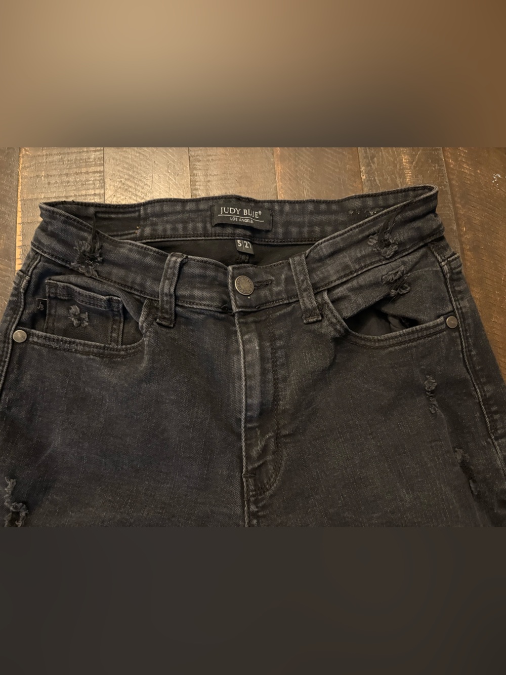 Judy Blue Black Distressed Raw Hem Straight Leg Jeans Stretchy Lightweight 5/27 - Picture 5 of 9